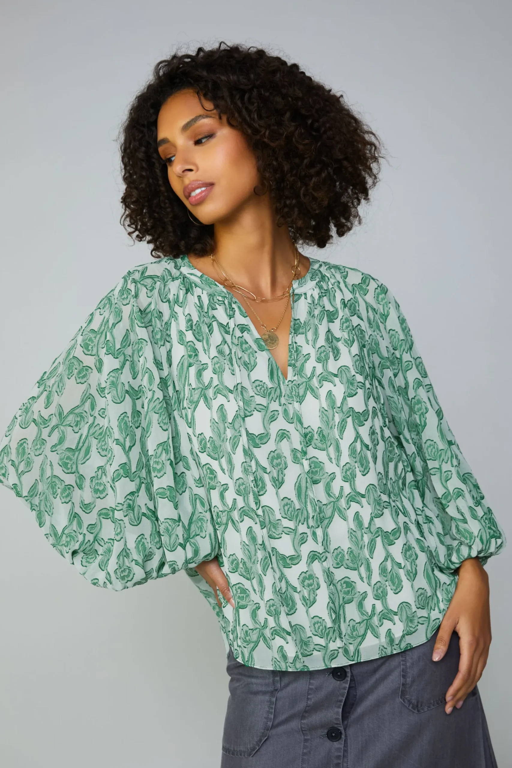 Online Botanical Jacquard Raglan Blouse Women Long Sleeve Tops