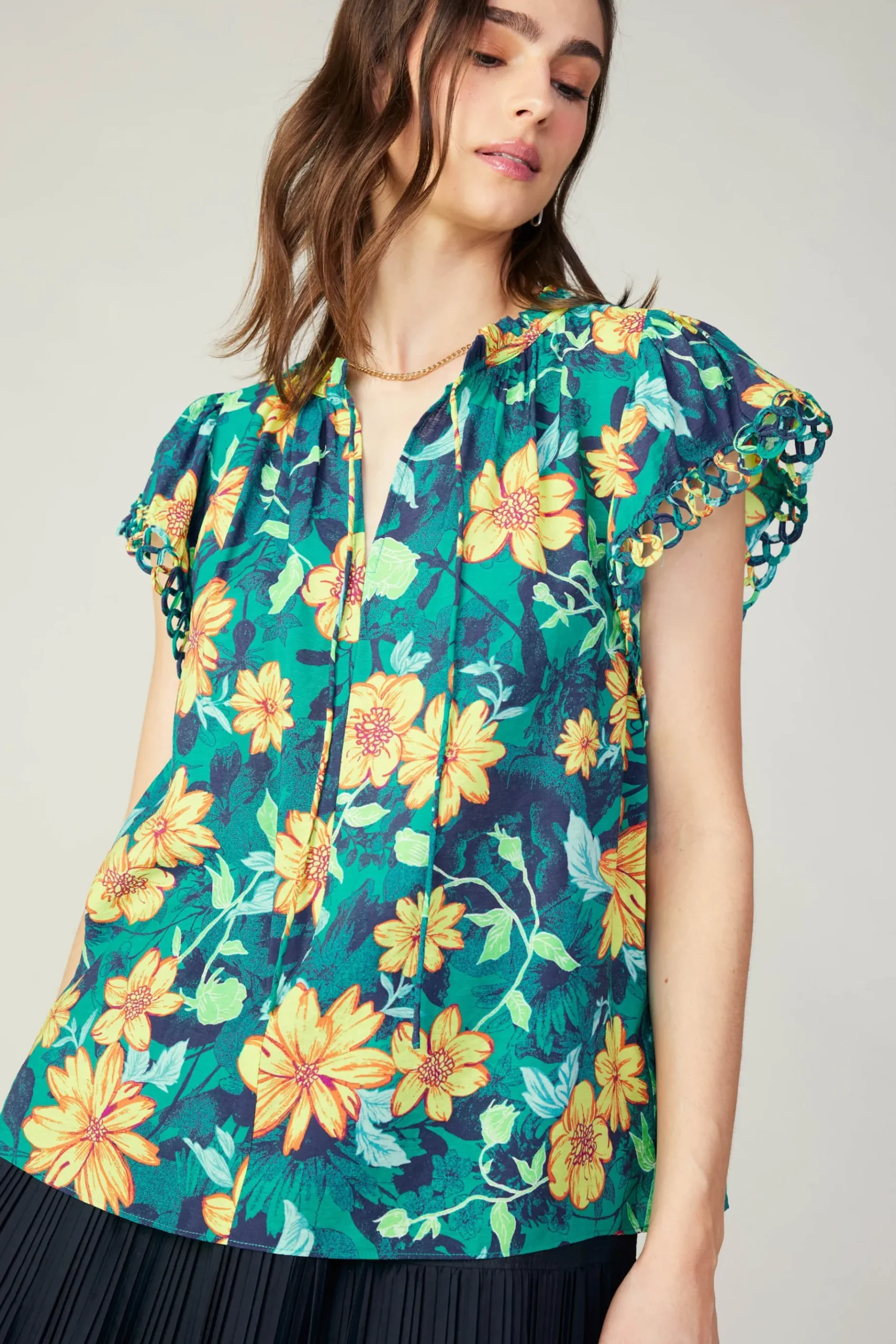 Fashion Botanical Print Eyelet Blouse Women Sleeveless Tops