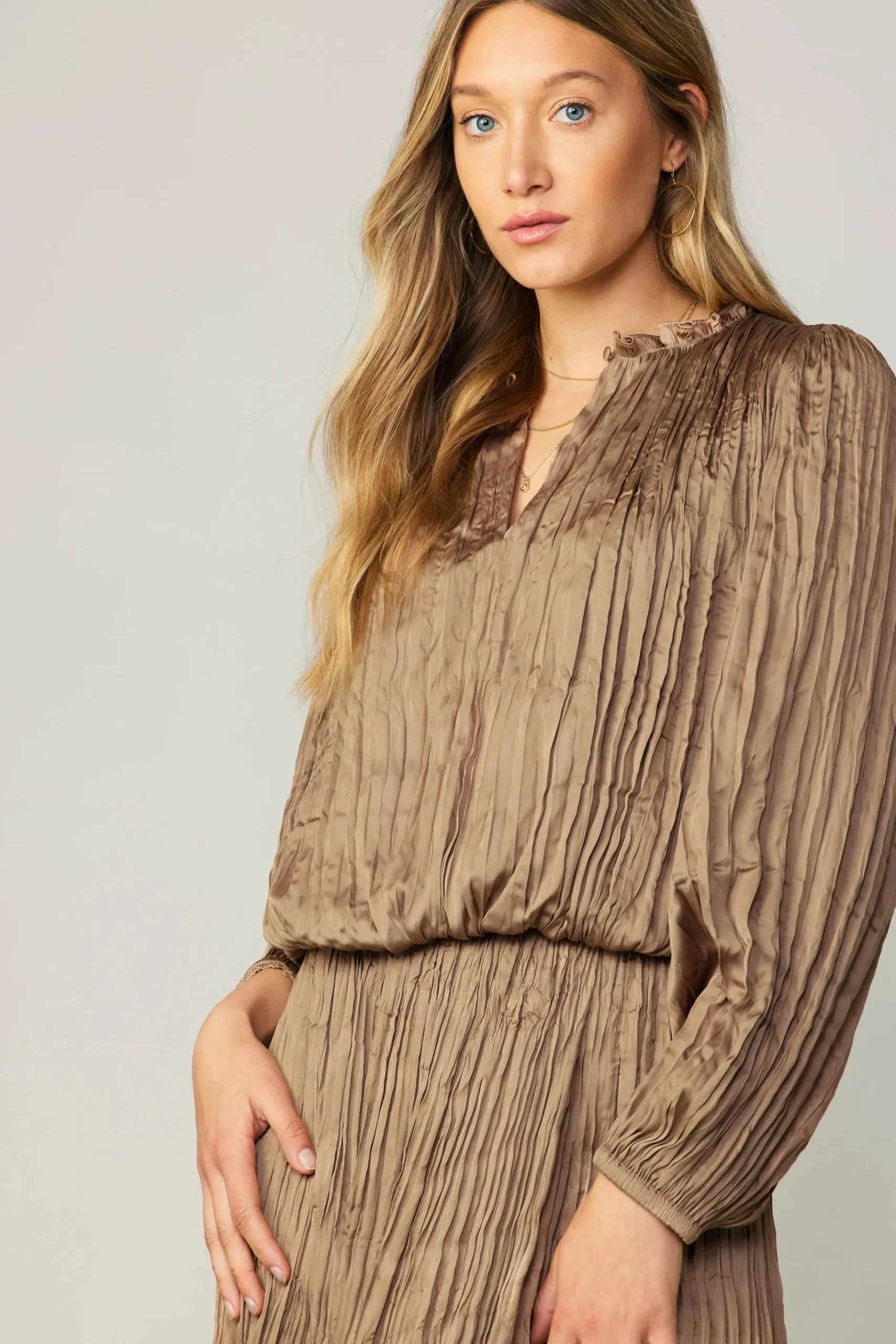 Discount Crinkle Plisse Blouse Women Long Sleeve Tops