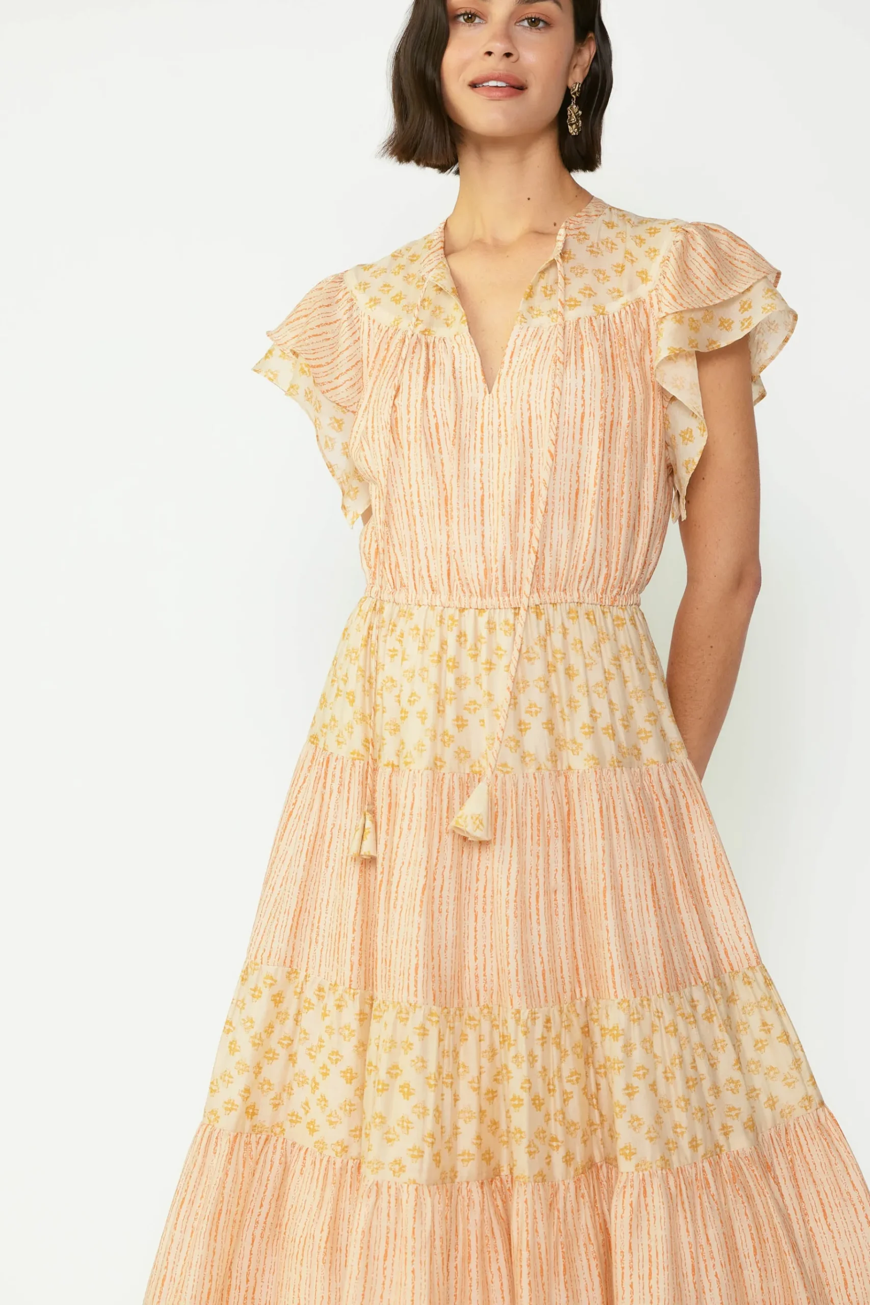 Fashion Everleigh Flutter Sleeve Midi Dress Women Midi Dresses
