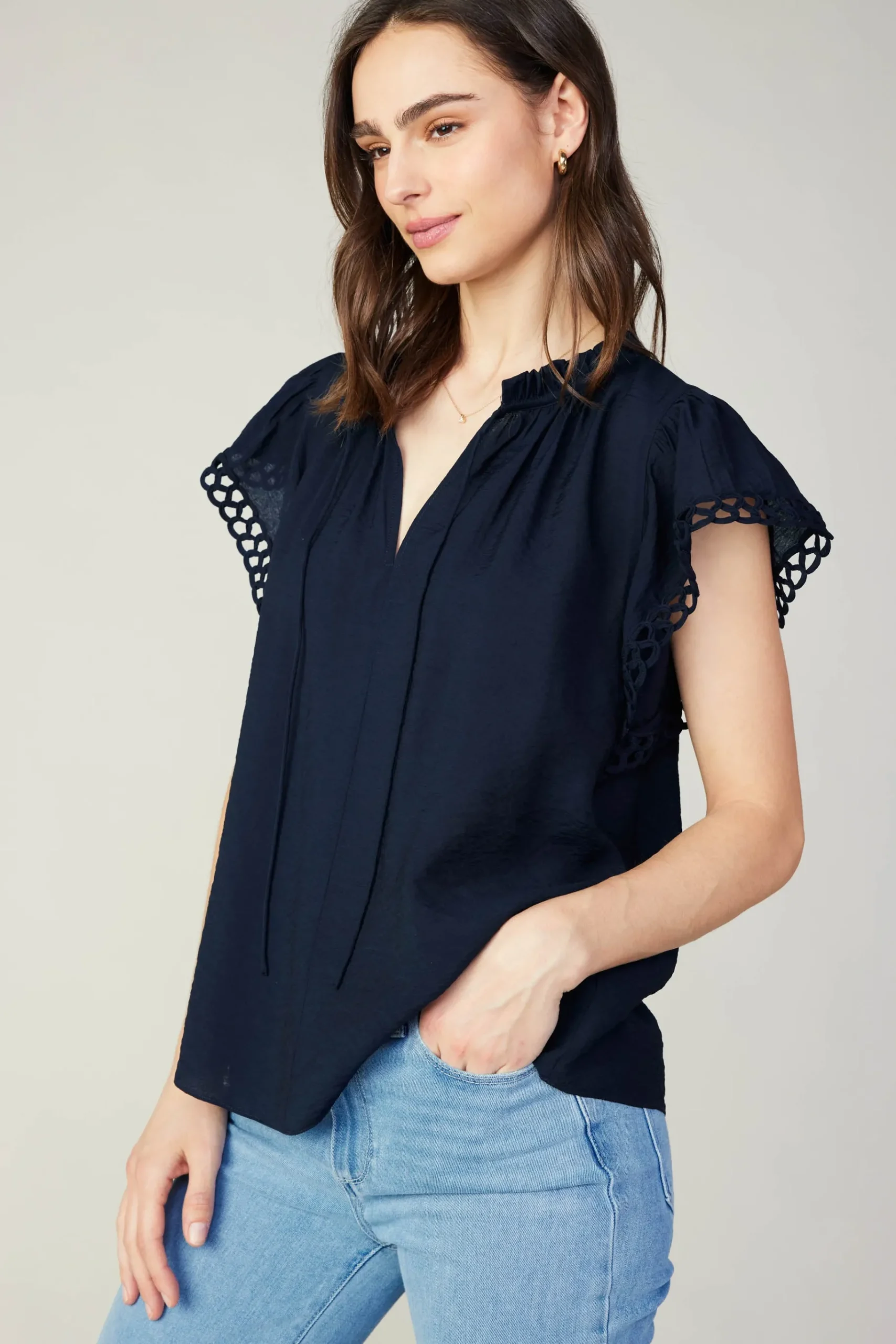 Fashion Eyelet Blouse Women Sleeveless Tops