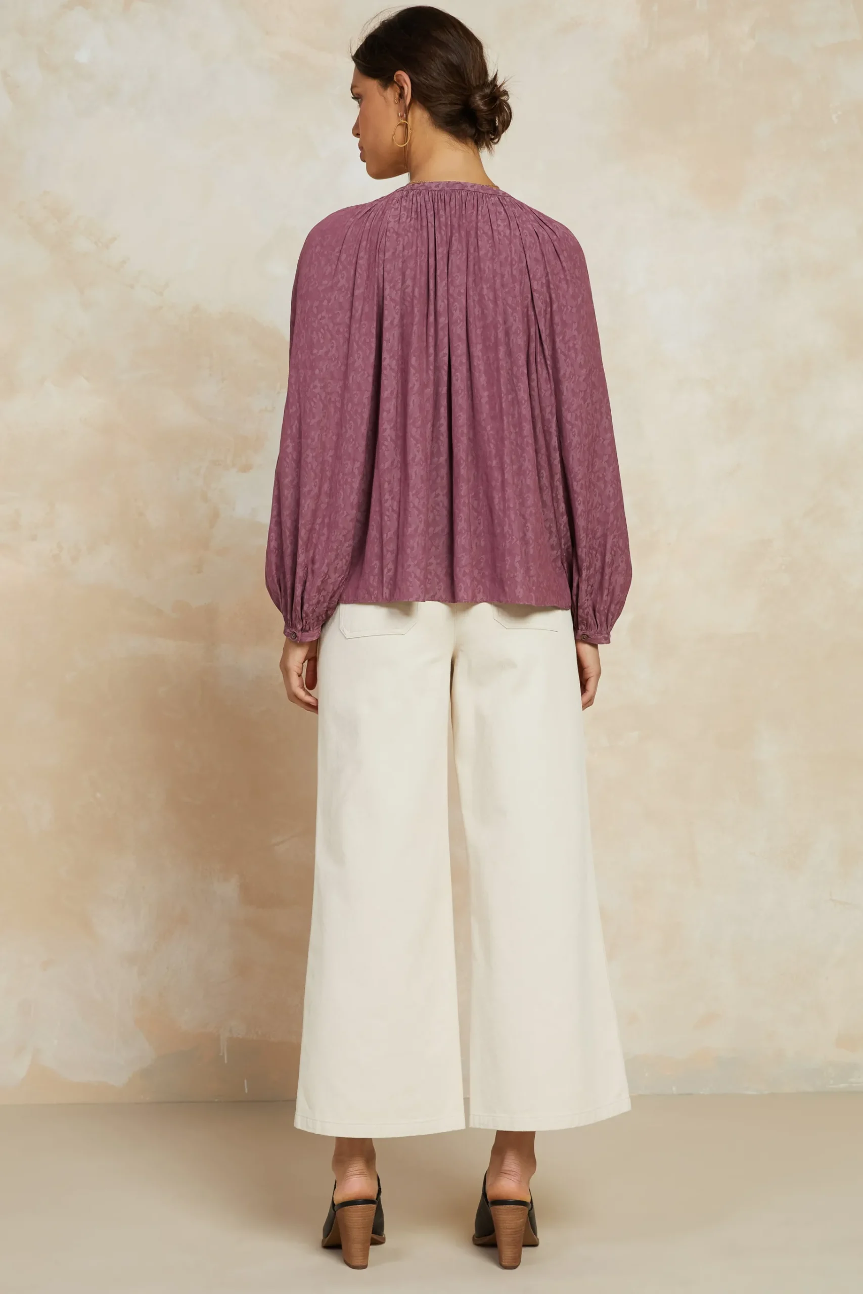 Outlet Floral Jacquard Split Neck Top Women Long Sleeve Tops