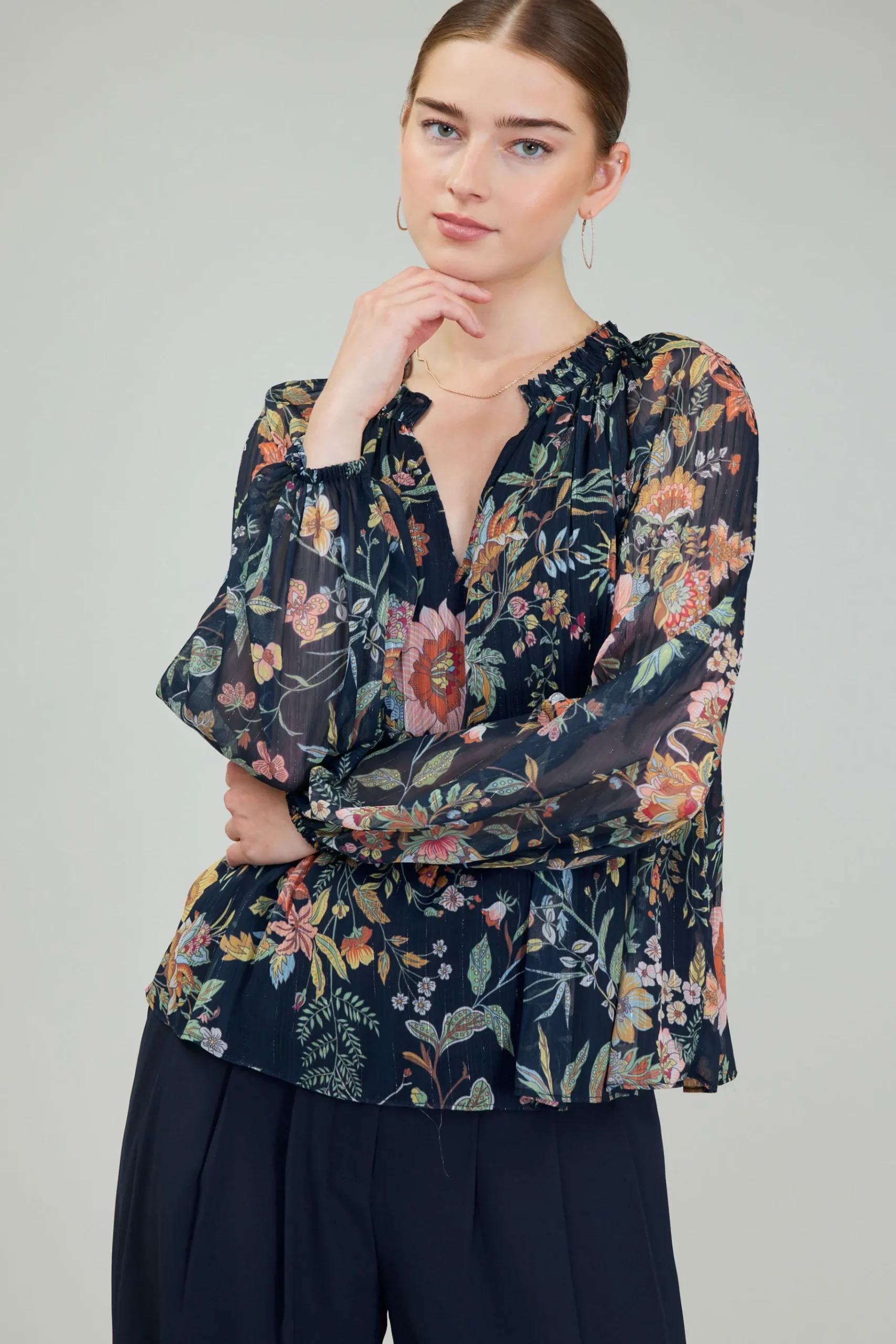 Best Glimmer Botanical Pleated Blouse Women Long Sleeve Tops