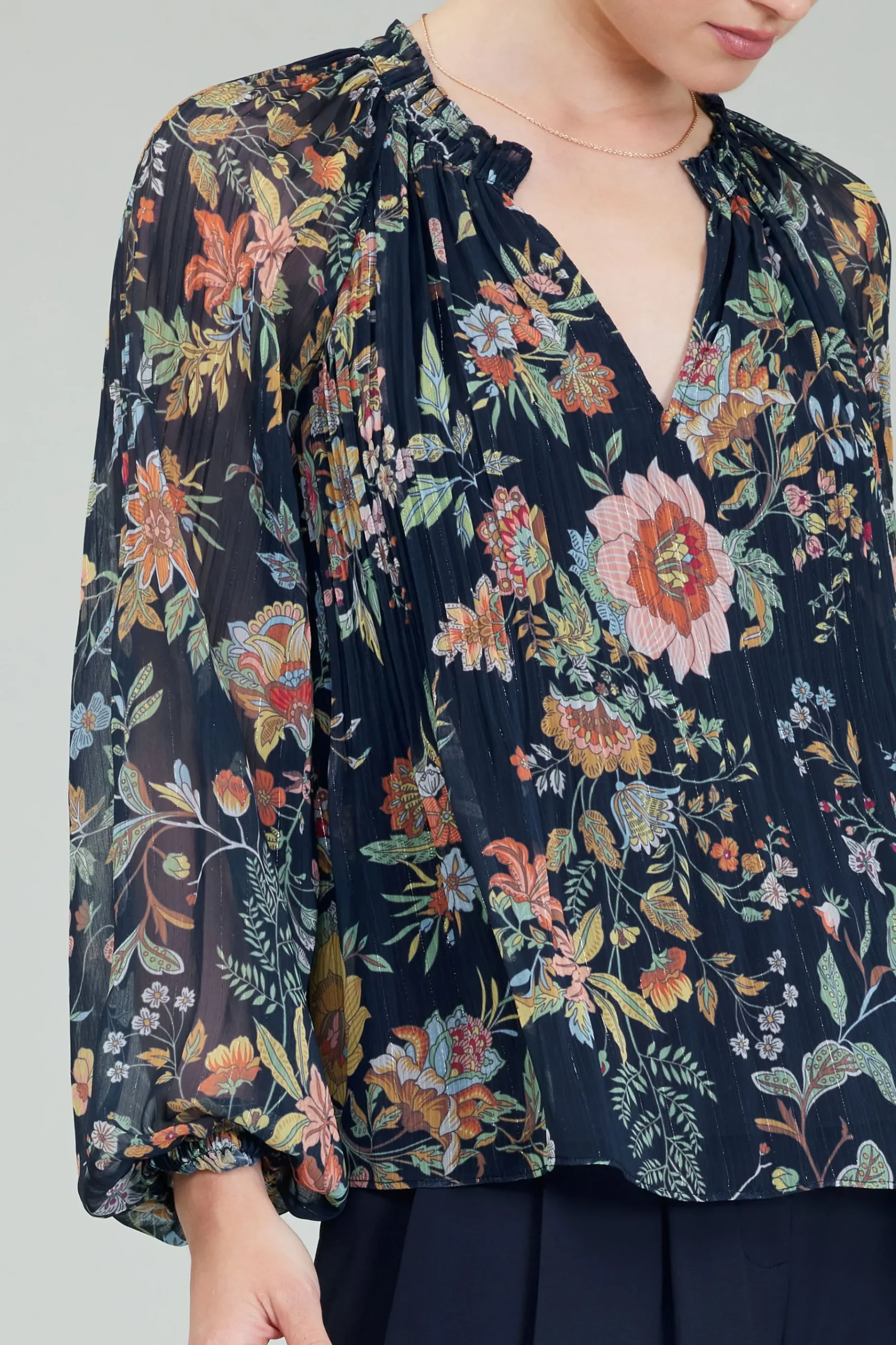 Best Glimmer Botanical Pleated Blouse Women Long Sleeve Tops