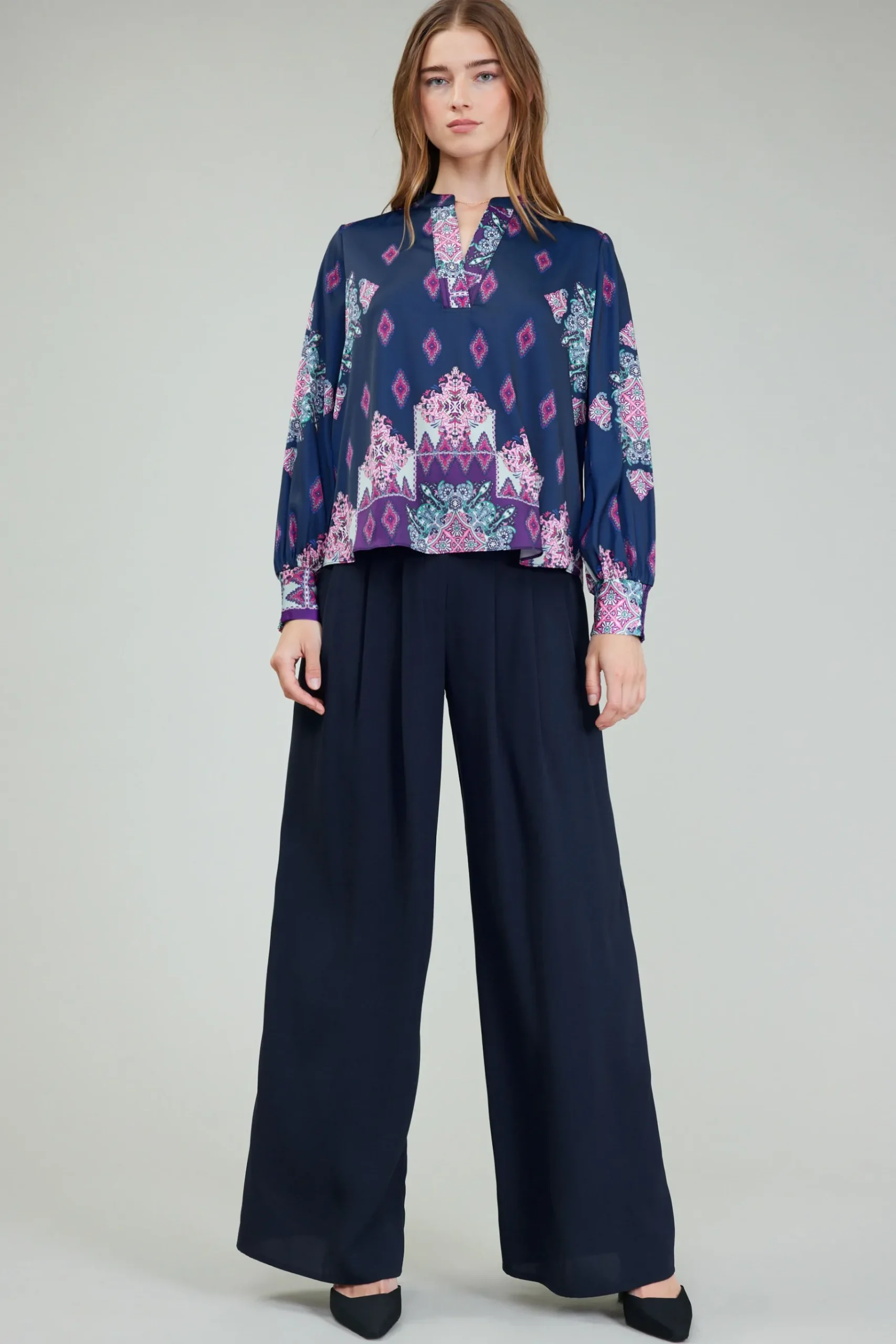 Online Ornate Border Print Blouse Women Long Sleeve Tops