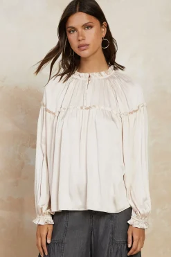 Fashion Picot Ruffled Blouse Women Long Sleeve Tops