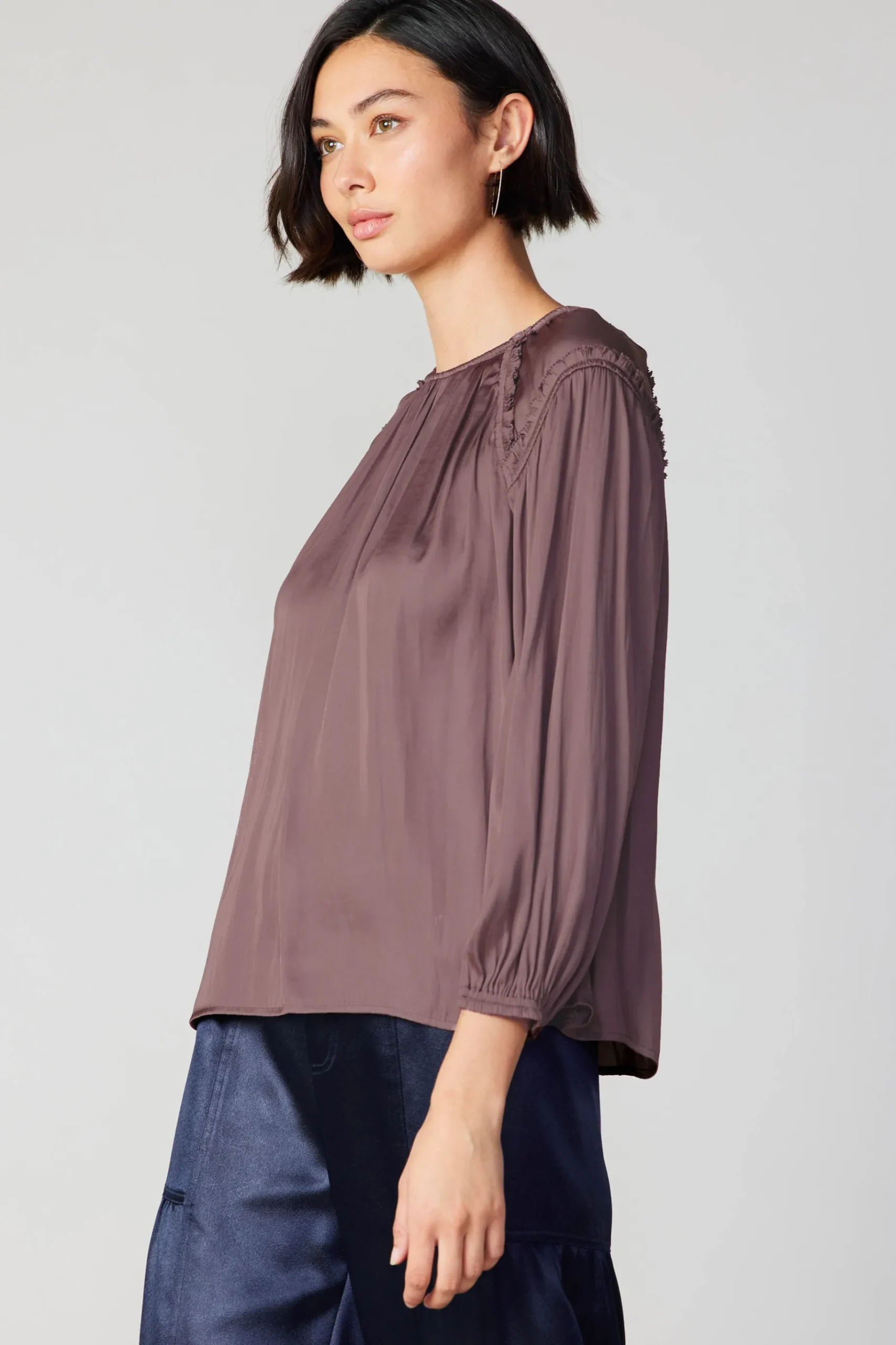 Outlet Round Neck Ruffled Top Women Long Sleeve Tops