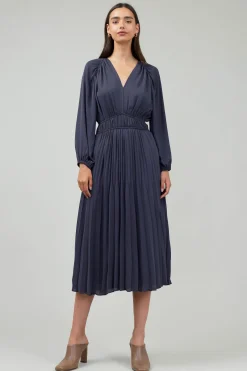Discount Smocked Vneck Midi Dress Women Midi Dresses
